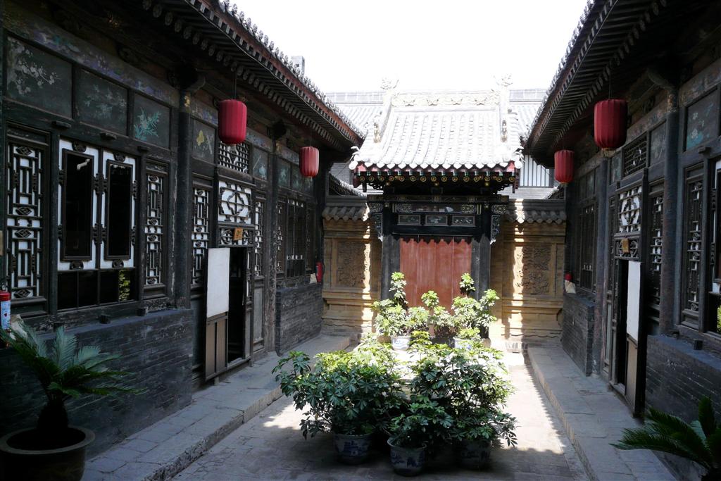 PINGYAO - binnenplaats van het kranten museum