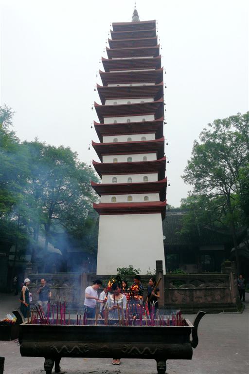 CHENGDU - de pagode bij de Baoguang tempel