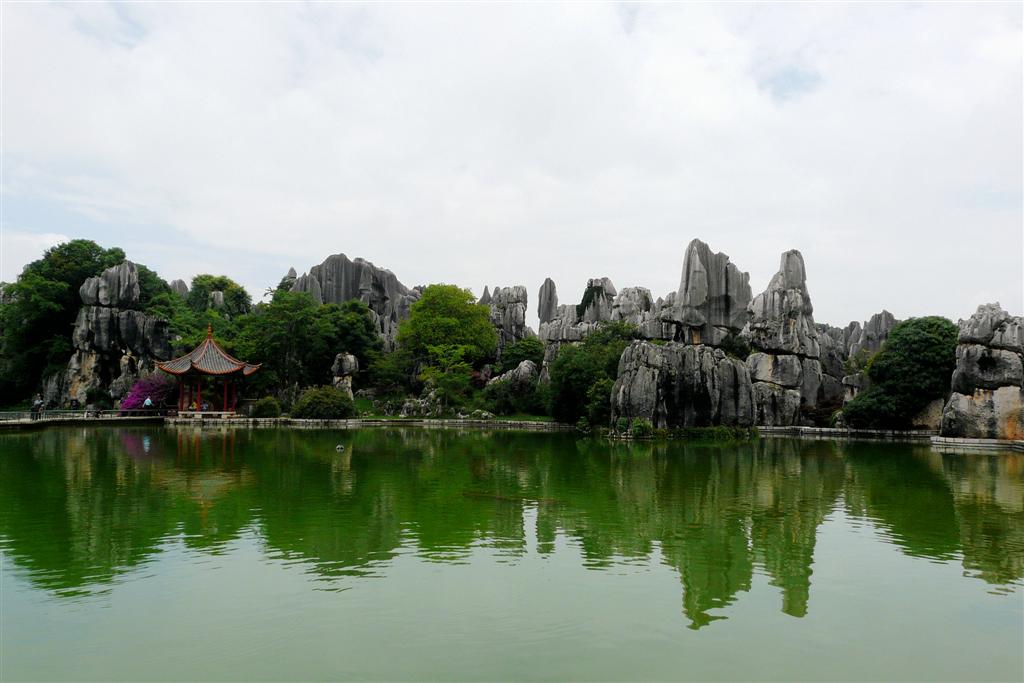 KUNMING - het stenen woud