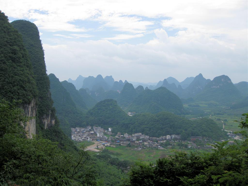 YANGSHUO - uitzicht vanaf Moon Hill