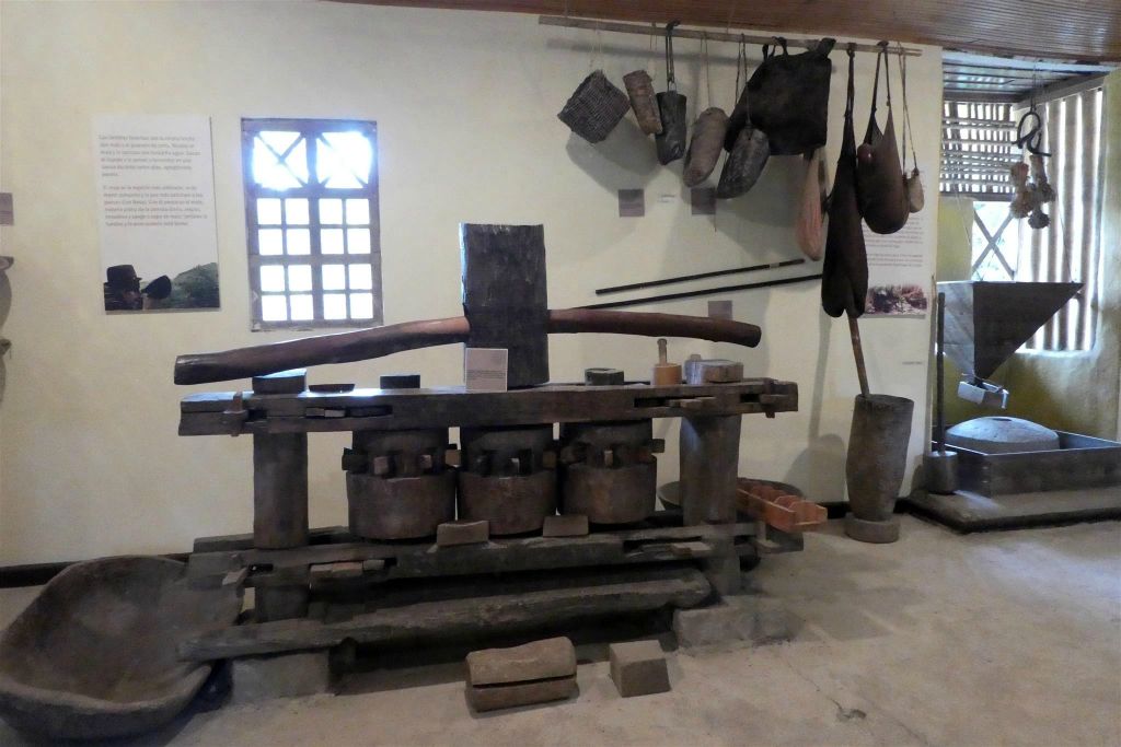 TIERRADENTRO - een oude pers in het etnografisch museum