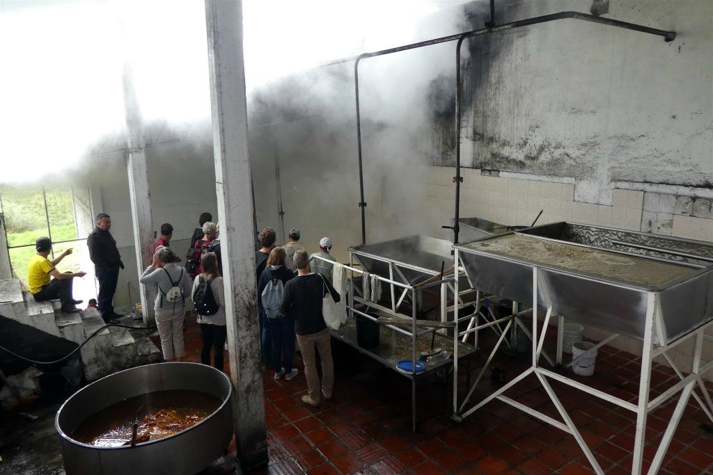 SAN AGUSTIN -> ISNOS - de verschillende kook processen van het suikerrietsap bij een suikerriet-fabriek