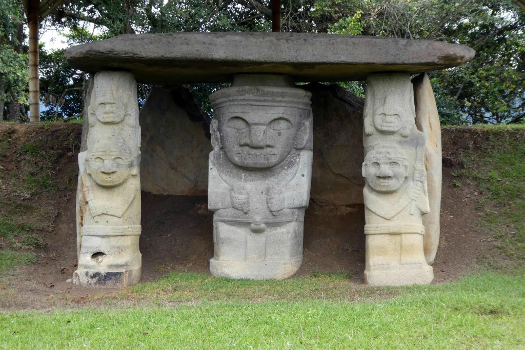 SAN AGUSTIN - enkele beelden bij het archeologisch park Mesita A