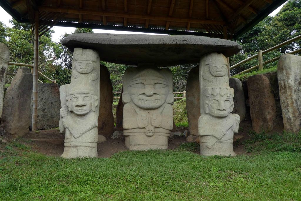 SAN AGUSTIN - enkele beelden bij het archeologisch park Mesita B