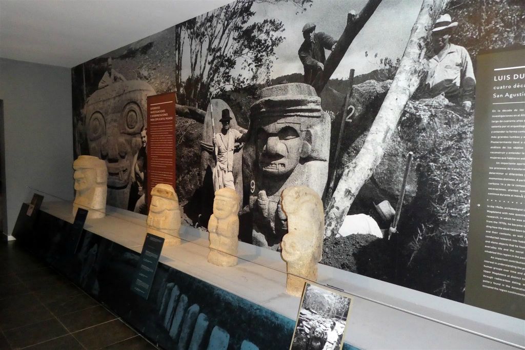 SAN AGUSTIN - enkele beelden in het museum bij het archeologisch park