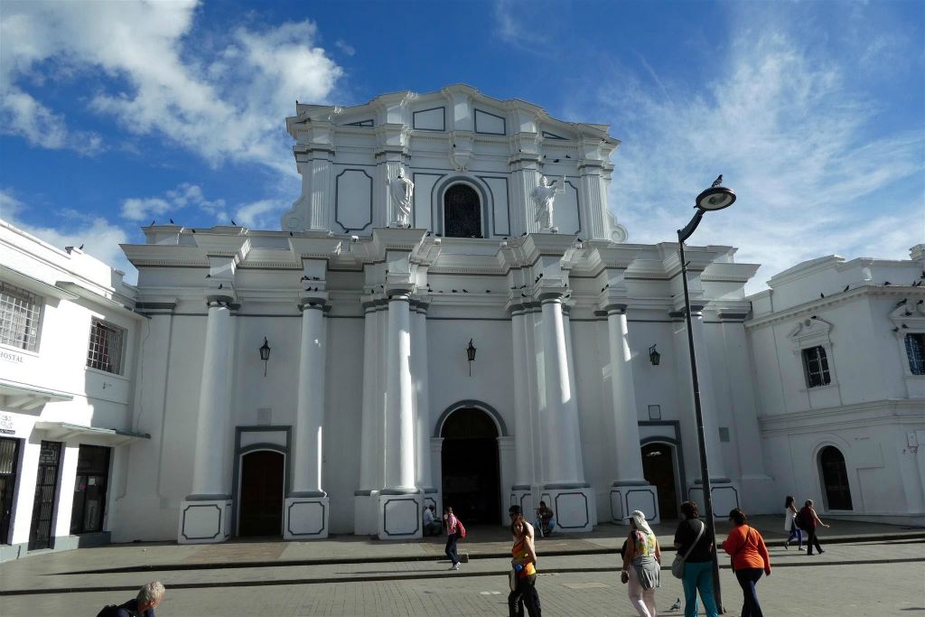 POPAYAN - de kathedraal Basiliek van Onze-Lieve-Vrouw van de Assumptie