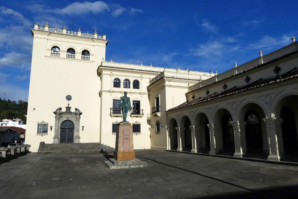POPAYAN - het nationaal paleis