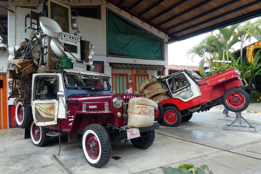 CALARCA - twee Willy's bij de koffieboerderij van Recuca
