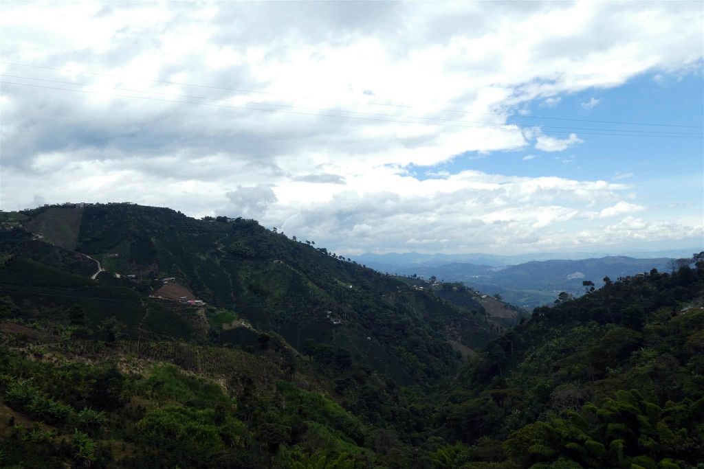 ARMENIA -> SALAMINA - het uitzicht onderweg