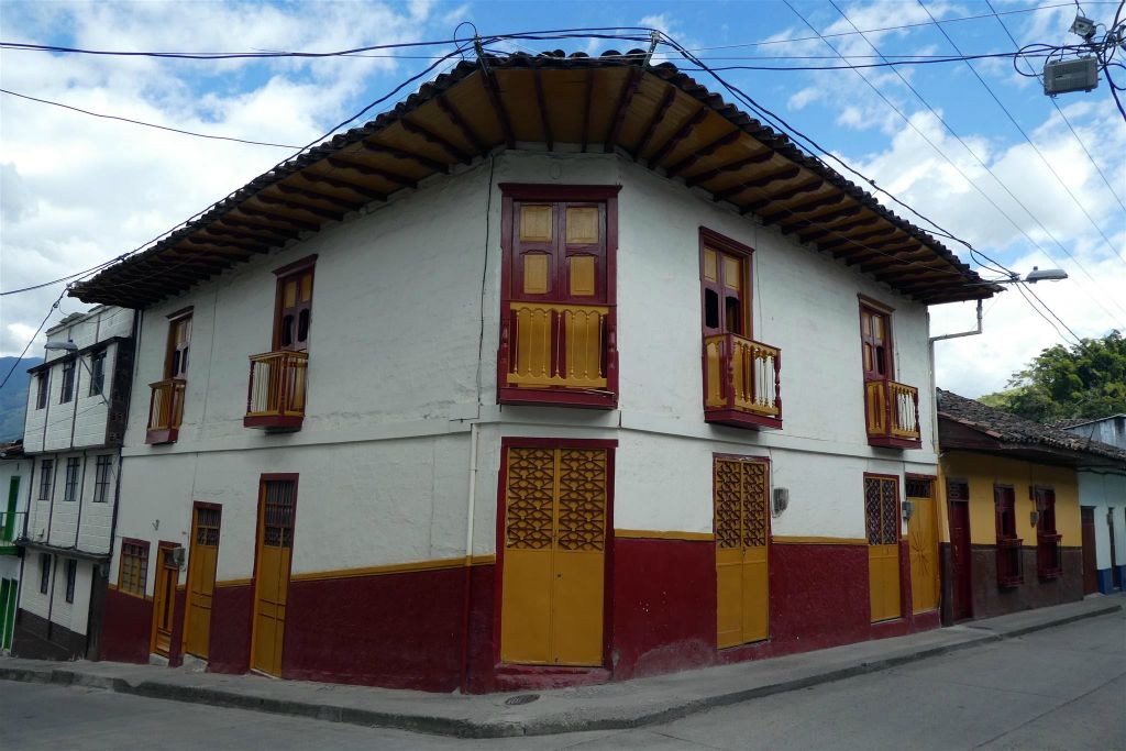 SALAMINA - een huis