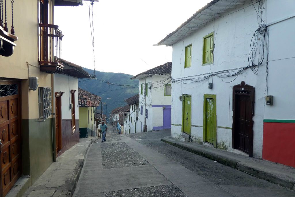 SALAMINA - een straat