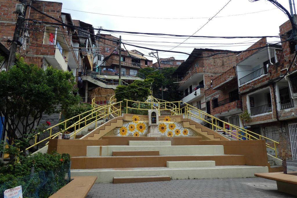 MEDELLIN - de gemeenschappelijke tuin in de wijk Comuna 13
