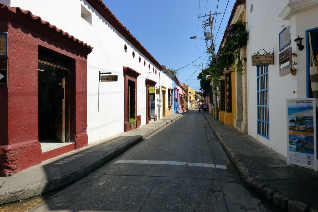 CARTAGENA - de straat Calle de los Puntales
