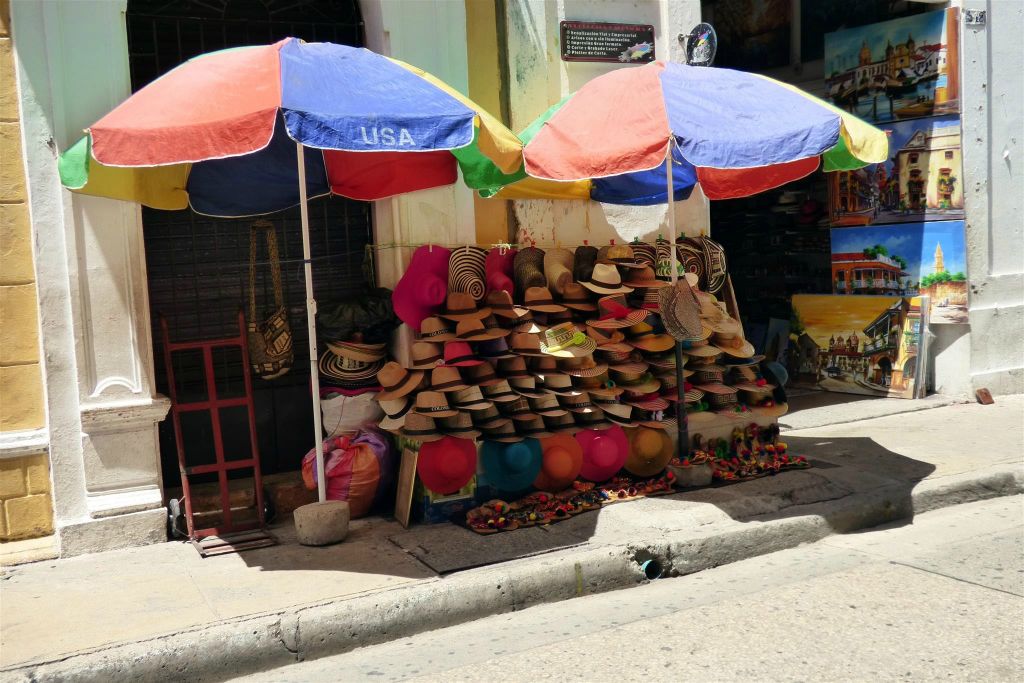 CARTAGENA - een kraam op straat
