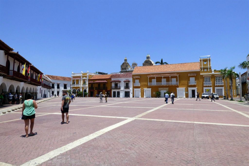 CARTAGENA - het plein Plaza de la Aduana