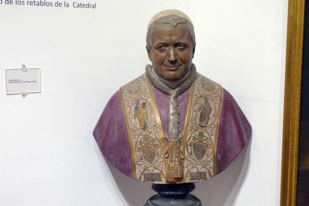 CARTAGENA - een beeld in het archeologisch museum van San Pedro Claver