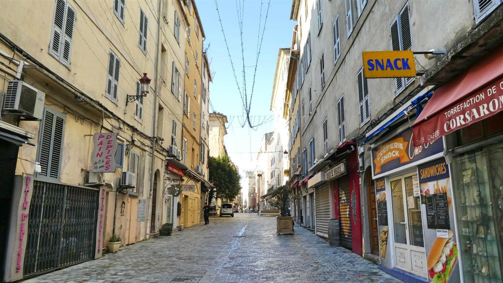 CORSICA - BASTIA - de straat rue Napoléon
