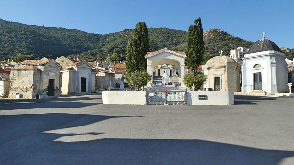 CORSICA - AJACCIO - de begraafplaats Marin Ancien