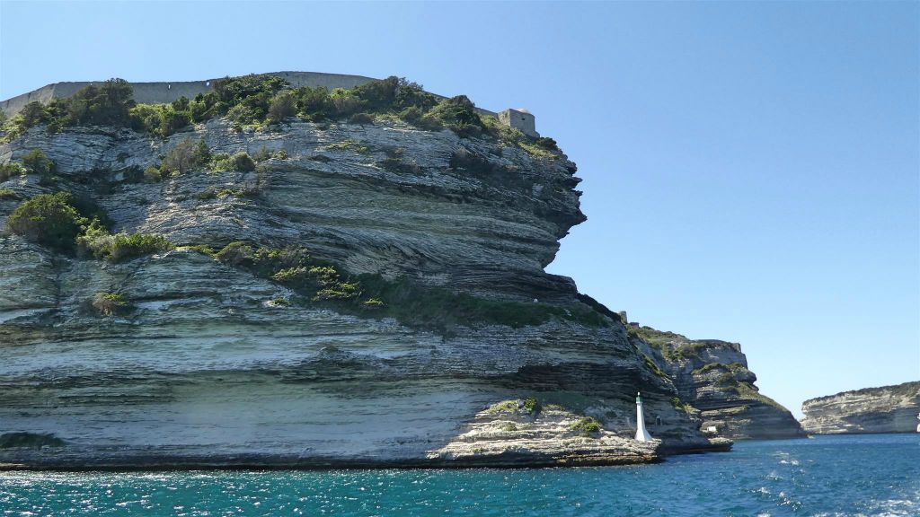 CORSICA - BONIFACIO - de krijtrotsen