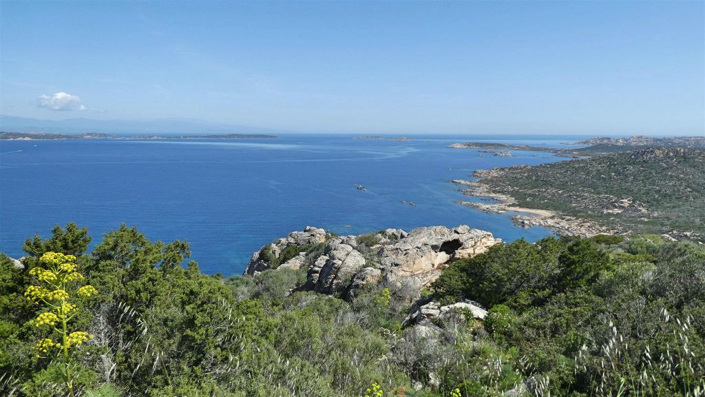 SARDINIË - LA MADDALENA - het landschap