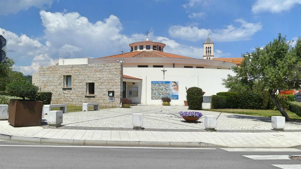 SARDINIË - SAN TEODORO - de kerk van sint Teresa van Calcutta