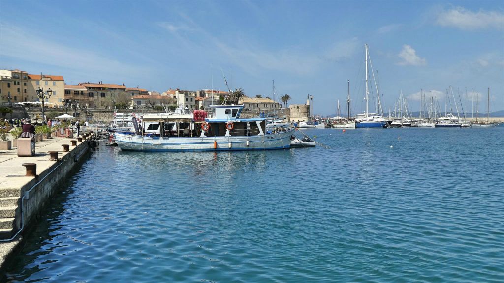 SARDINIË - ALGHERO - de haven