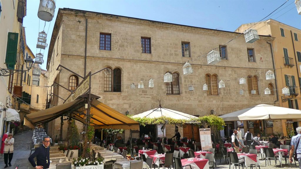 SARDINIË - ALGHERO - het D'Albis paleis