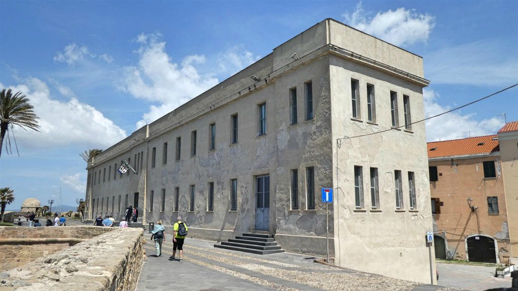 SARDINIË - ALGHERO - de faculteit architectuur van de universiteit van Sassari