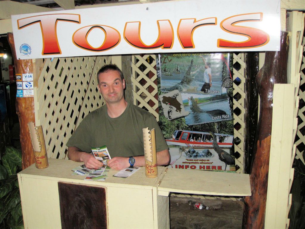 MONTEVERDE -> QUEPOS - Carlos als tour operator