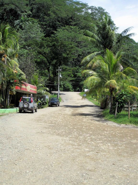 PLAYA DOMINICAL - een straat