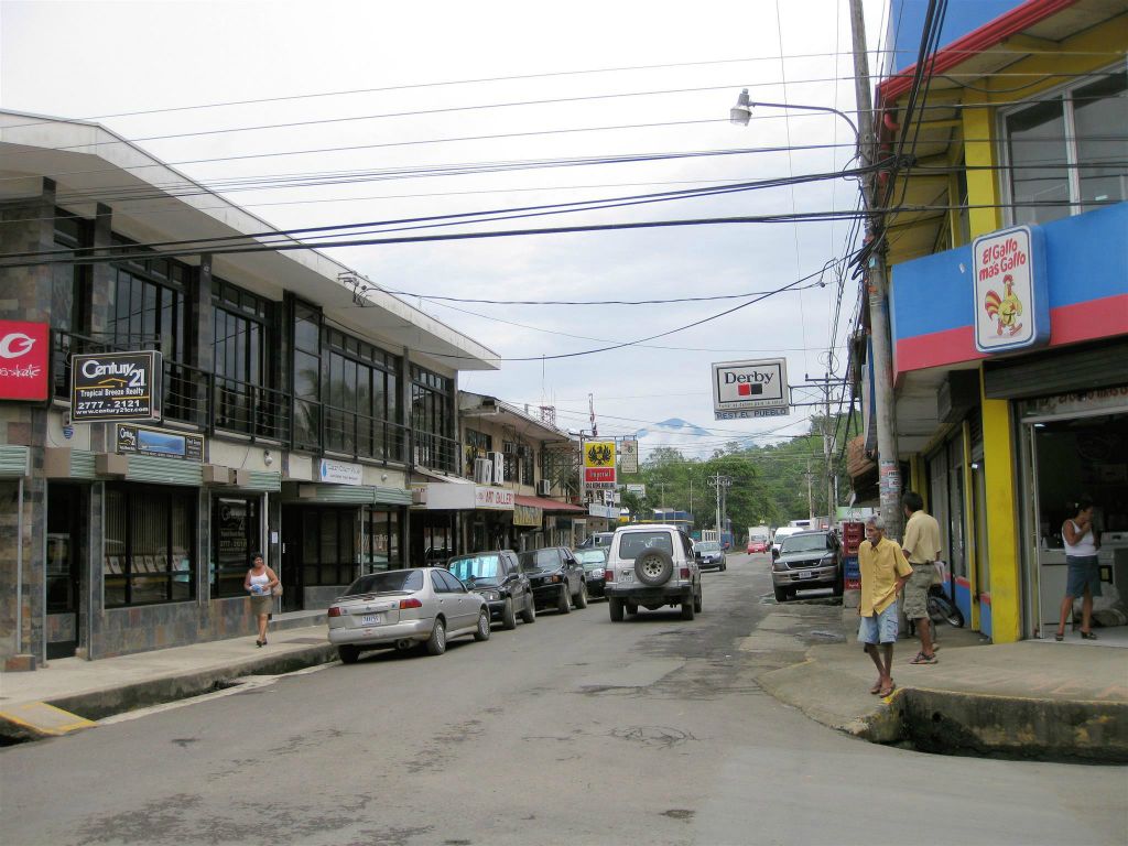 QUEPOS - een straat