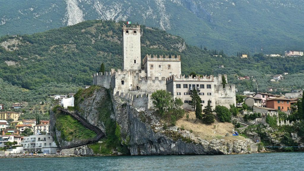 MALCESINE - het Scaliger-kasteel van Malcesine