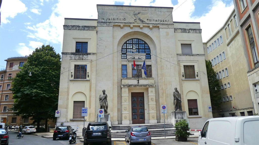 VERONA - een advocaten kantoor van Bastianello Enrico