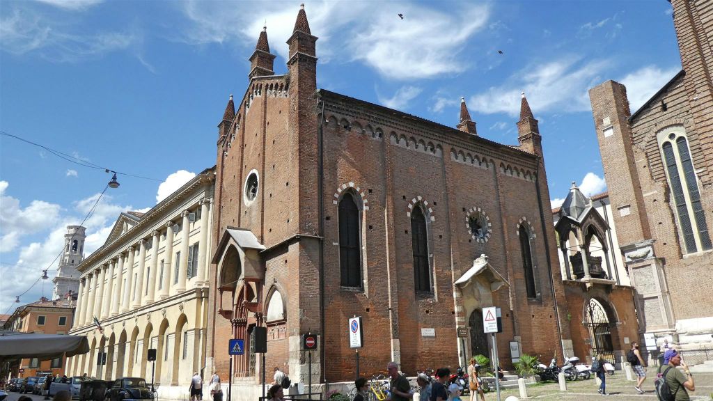 VERONA - de kerk van San Pietro Martire