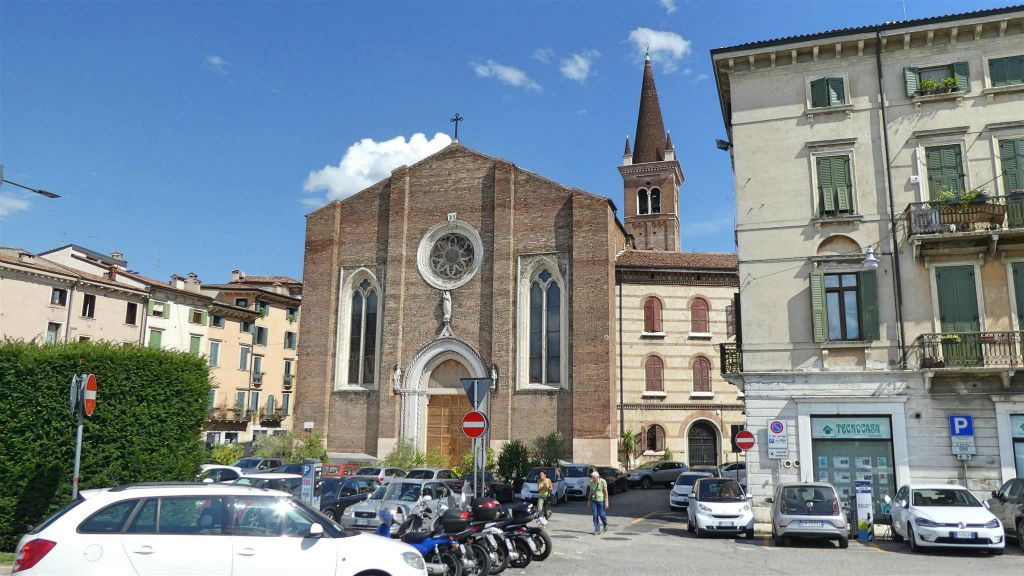VERONA - de San Tommaso kerk