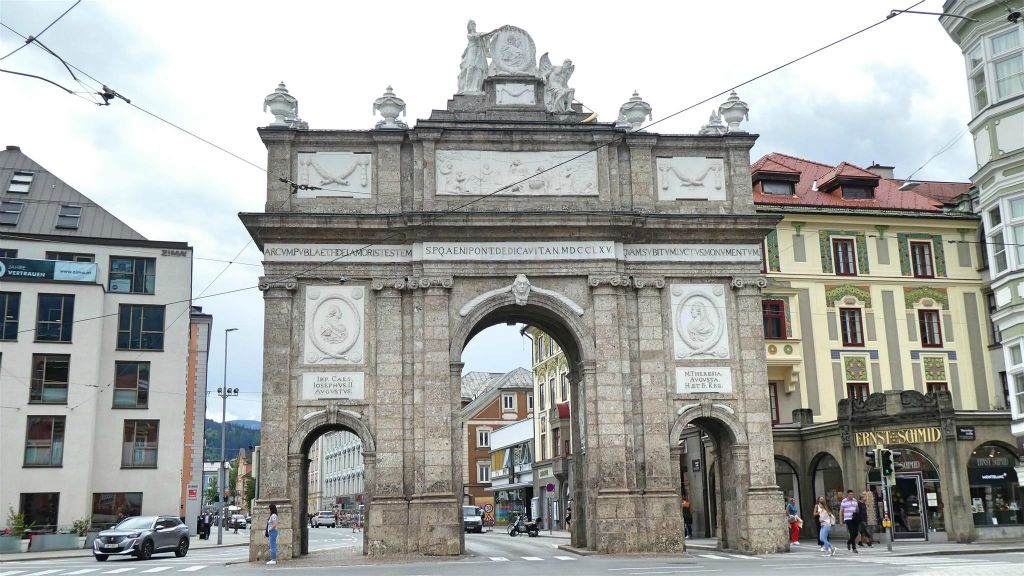INNSBRUCK - de Triomfpoort