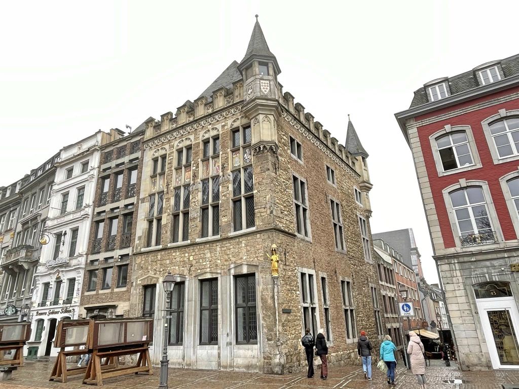 AACHEN - het Haus Löwenstein