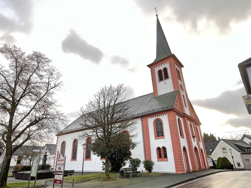 STADTKYLL - de Sint-Jozefkerk