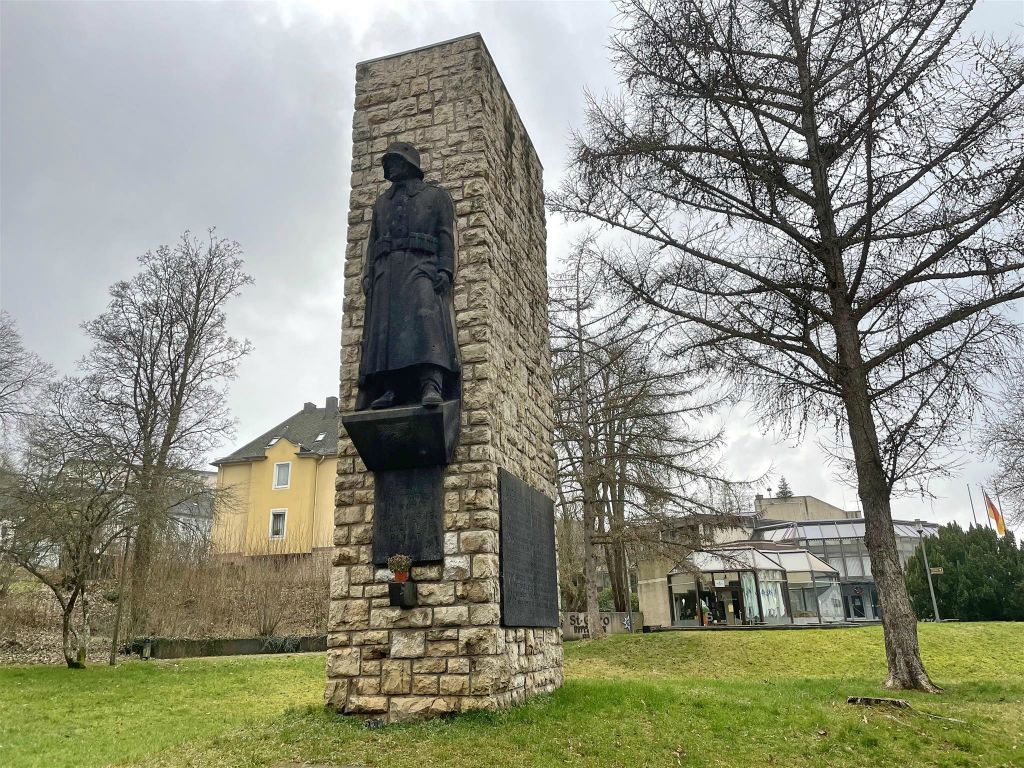 GEROLSTEIN - een oorlogsmonument