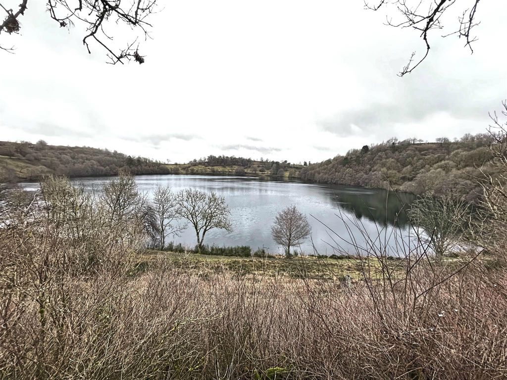 SCHALKENMEHREN - het Schalkenmehrener Maar