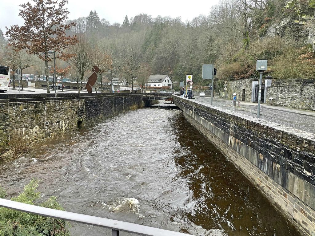 MONSCHAU - de Roer rivier