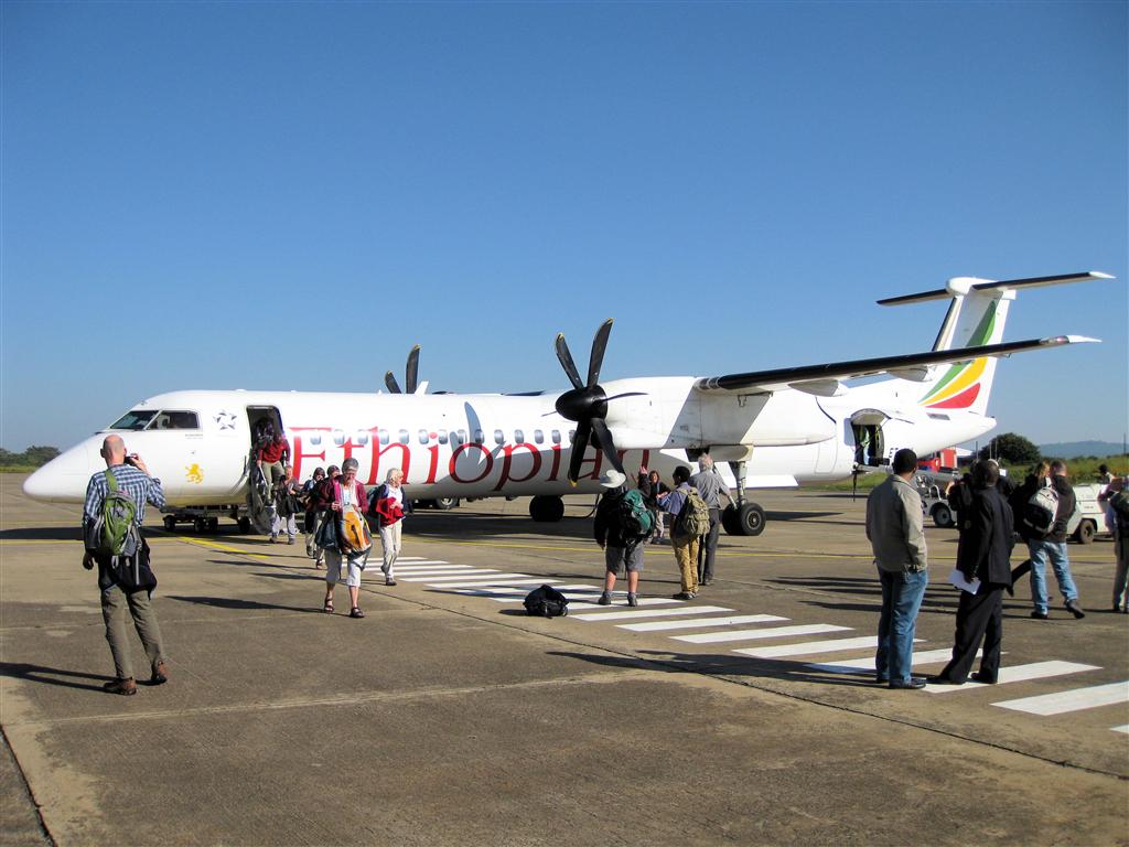 BAHIR DAR - de Bombarder Q400 NextGen vliegtuig die ons van Addis Ebeba naar Bahir-Dar gebracht heeft