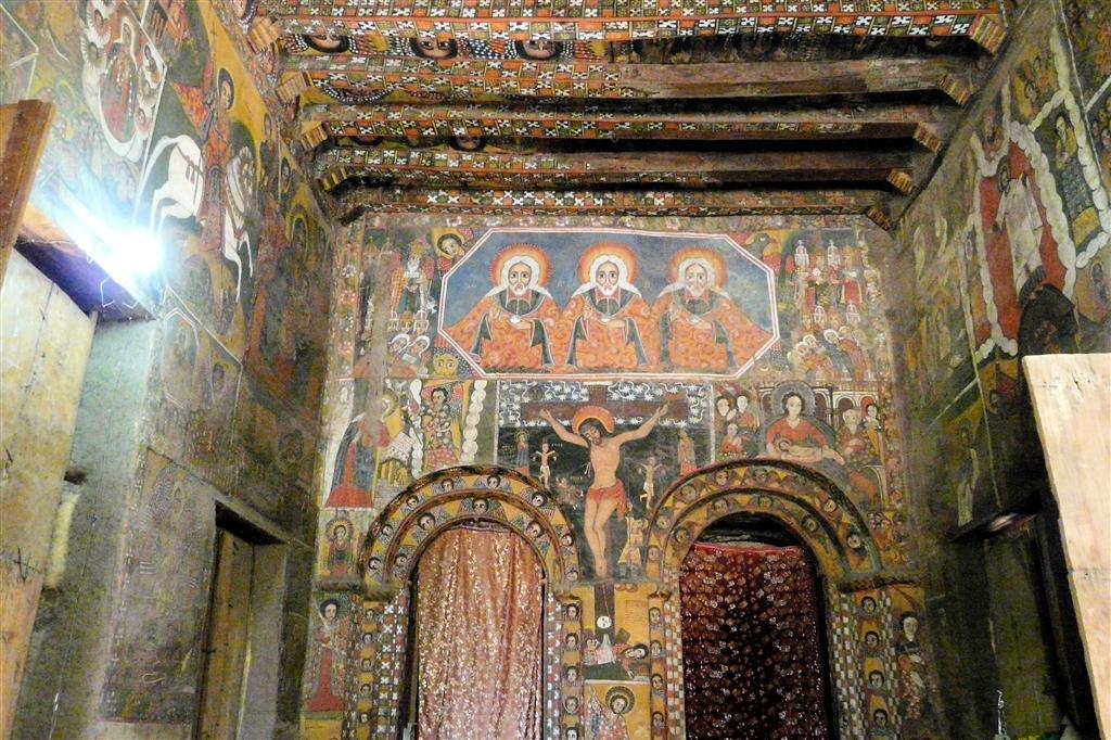 GONDAR - binnen in de Debre Birhan Selassie kerk