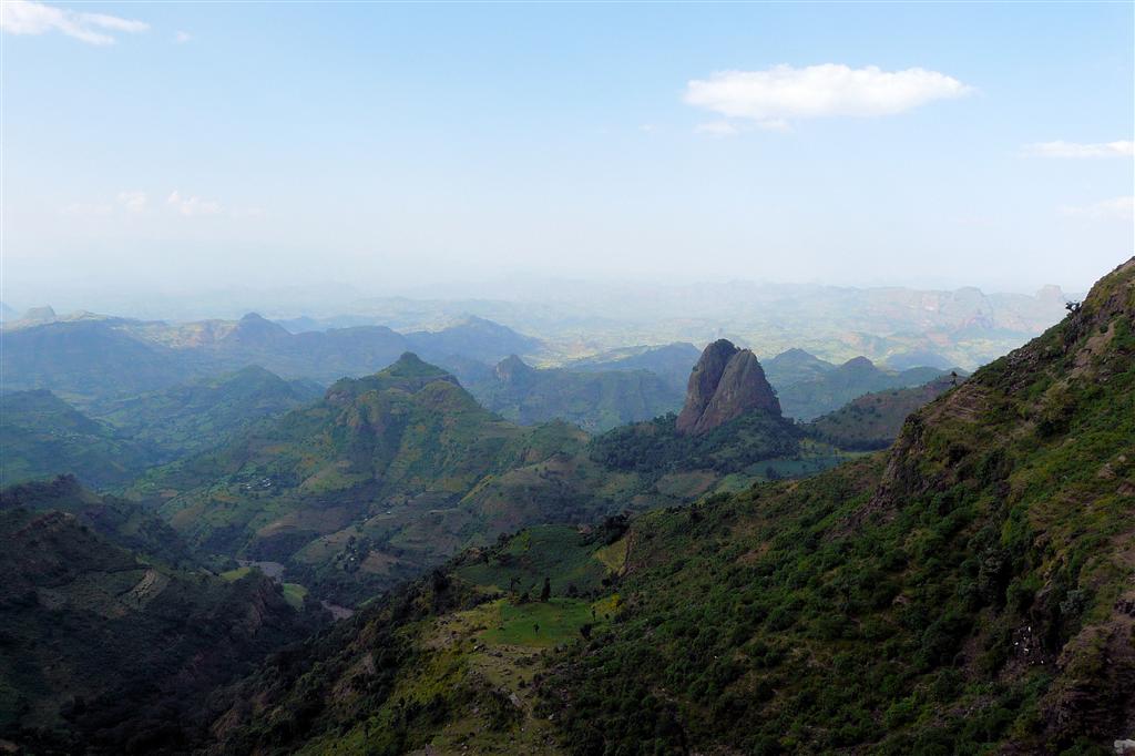 GONDAR -> DEBARK - uitzicht onderweg