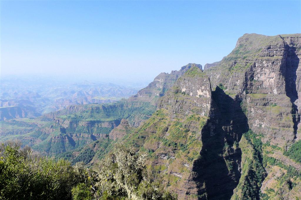 DEBARK (Simien Nationaal Park) - het uitzicht bij de Jinbar waterval
