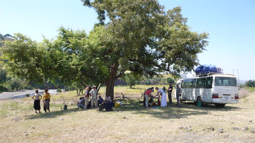 DEBARK -> AKSUM - onze picknick plaats