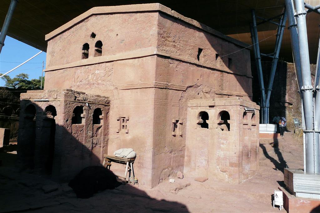 LALIBELA - de Bete Ghenettea Mariam rotskerk