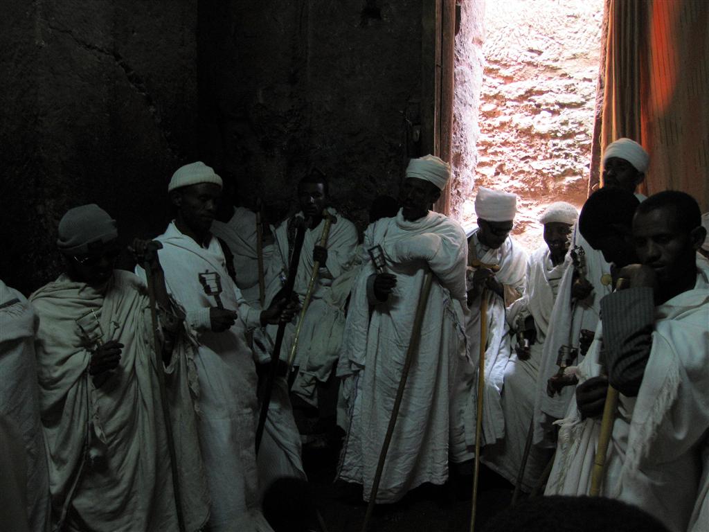 LALIBELA - een kerkdienst in de Bete Golgotha rotskerk