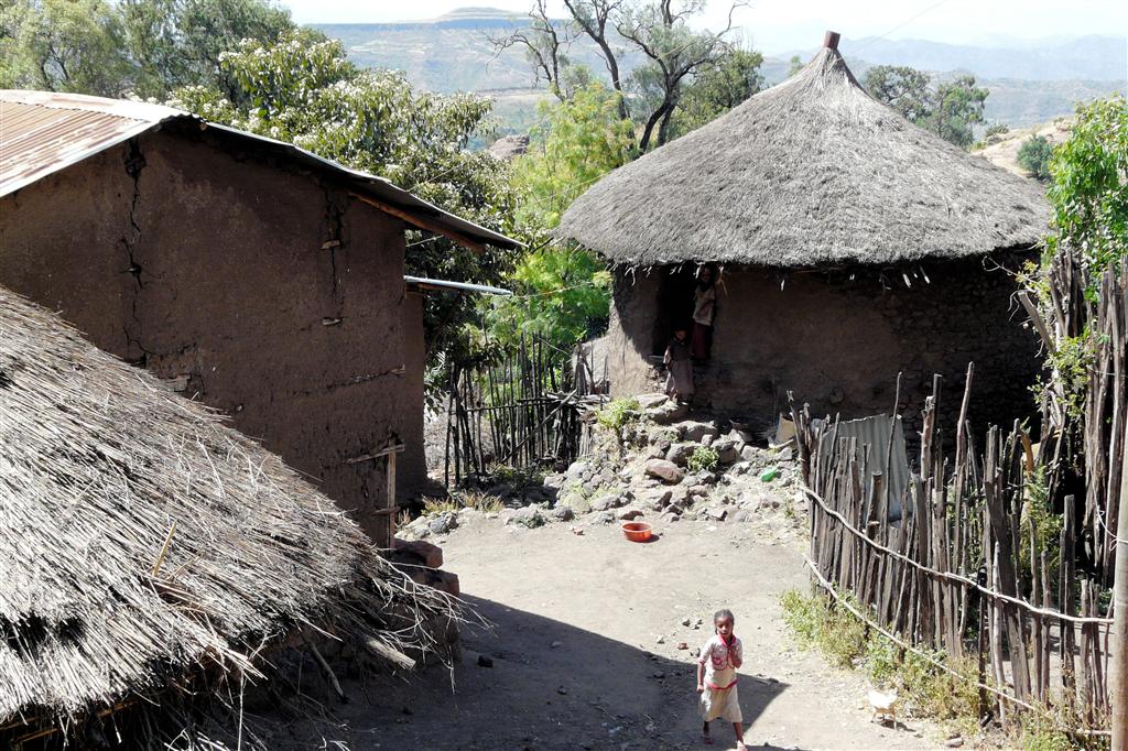 LALIBELA - traditionele huizen