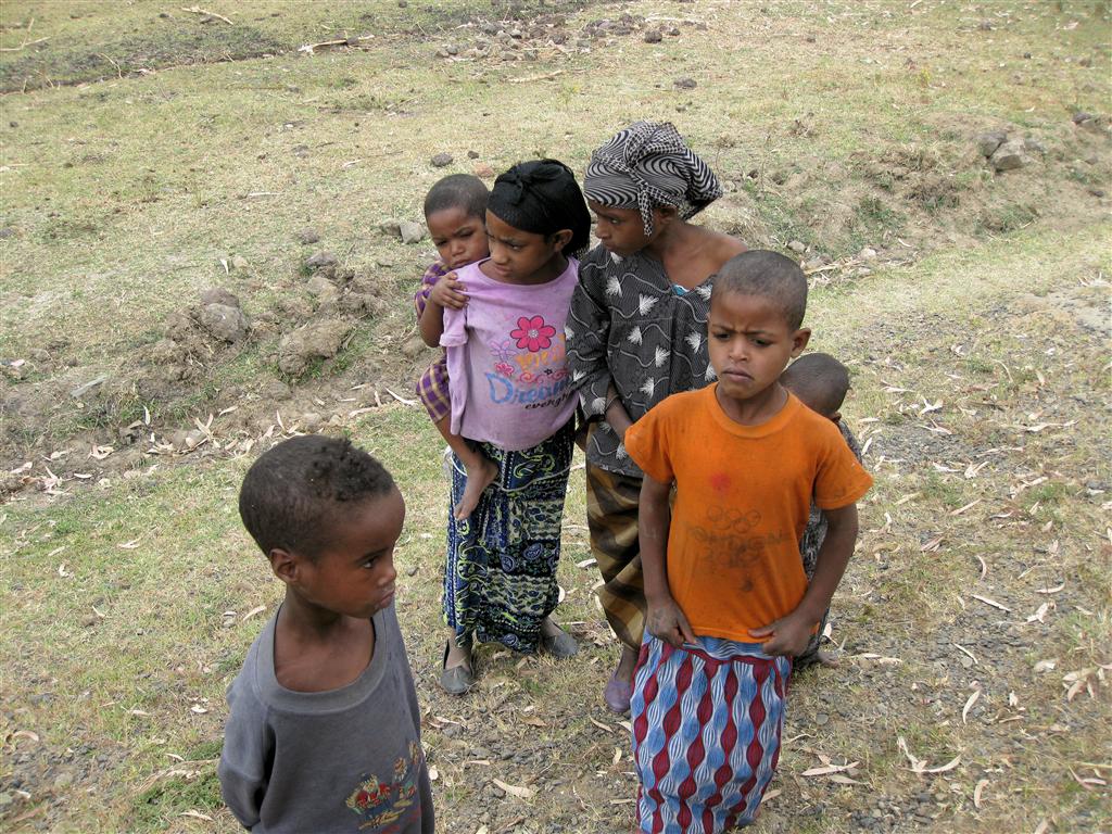 ADDIS ABEBA -> ARBA MINCH - enkele kinderen